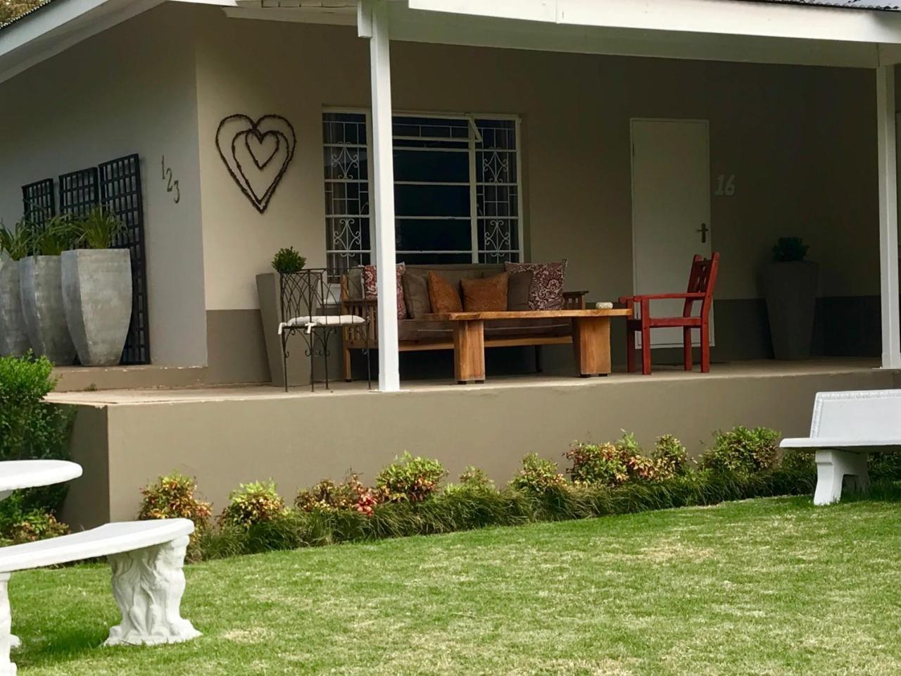 Anathi Hotel Kokstad  Ngoại thất bức ảnh
